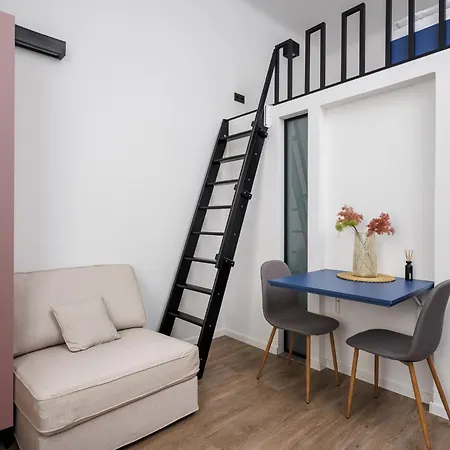 Stay2gether M&m Holesovice Apartment *