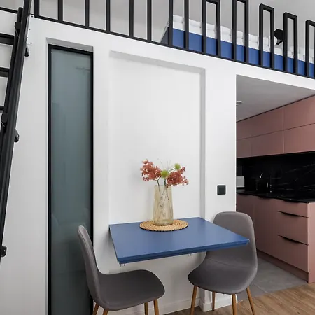 Stay2gether M&m Holesovice Apartment